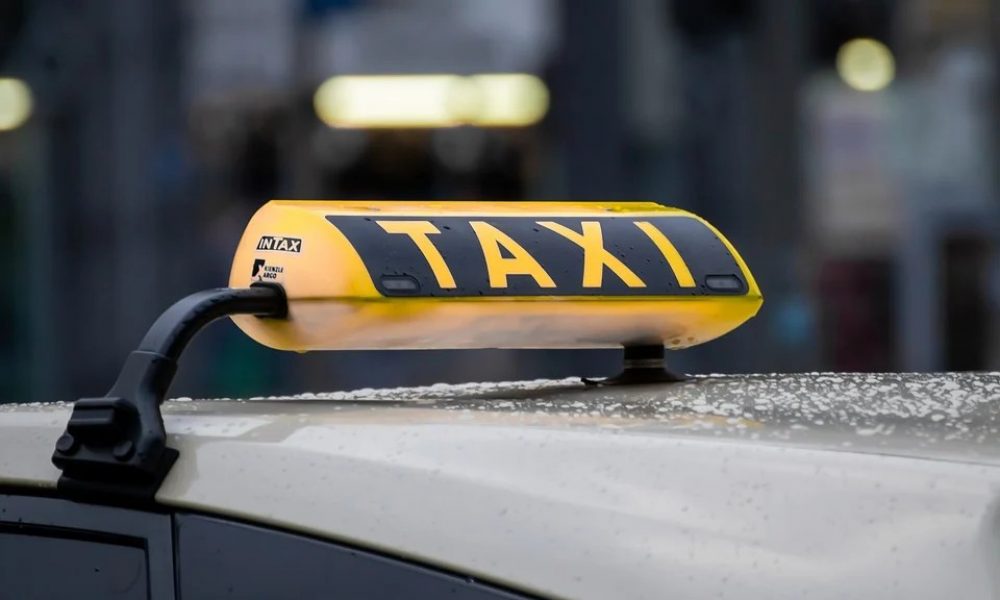 taxi jaune